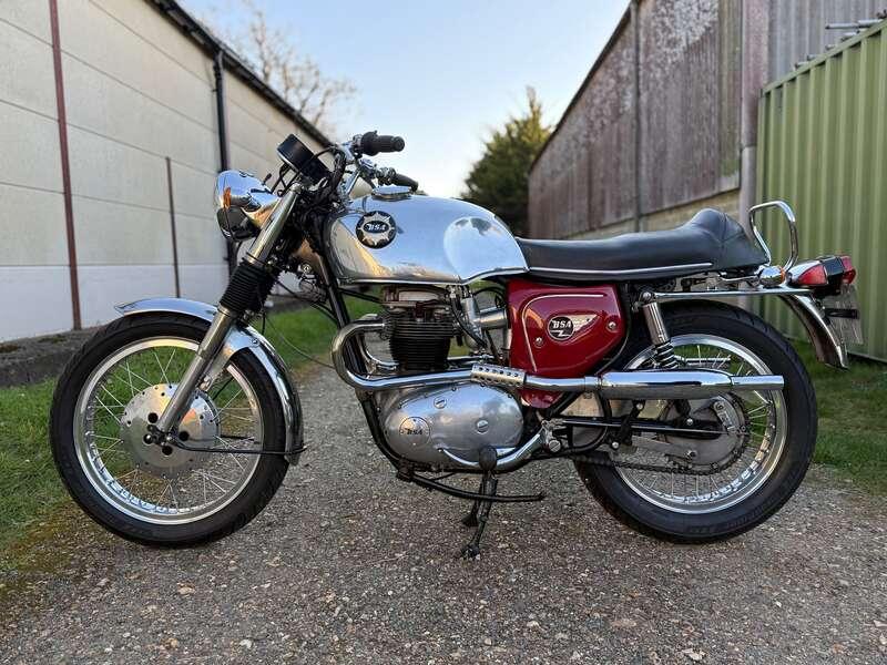 1967 BSA SPITFIRE MK III