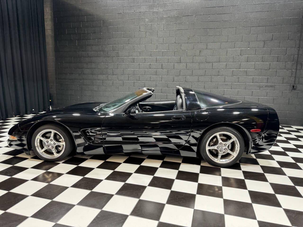 2004 Chevrolet Corvette
