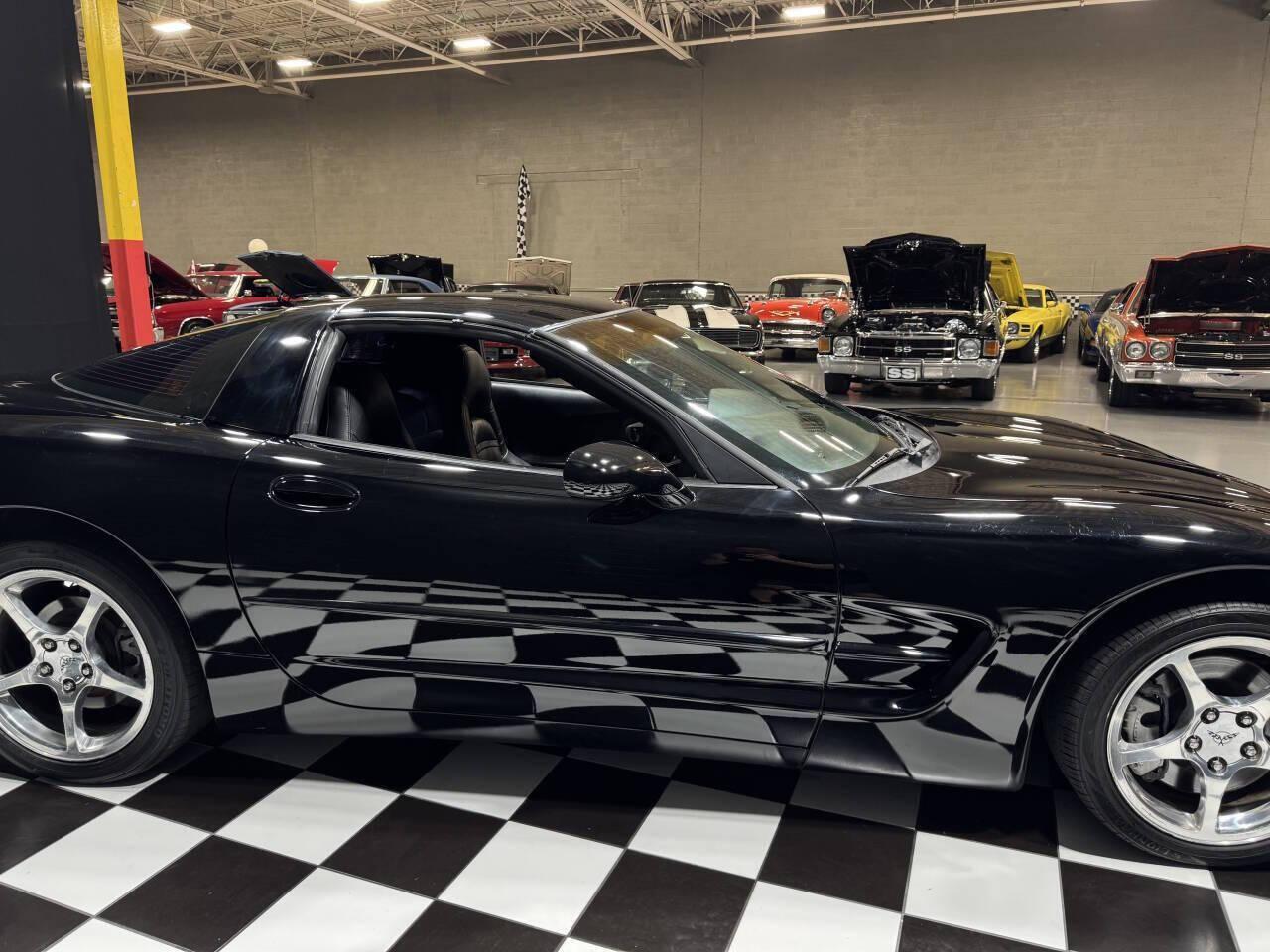 2004 Chevrolet Corvette