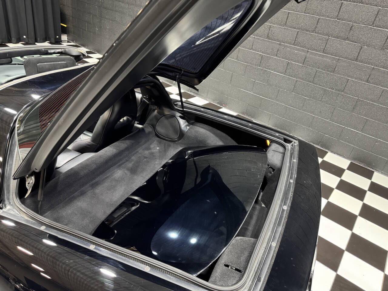 2004 Chevrolet Corvette