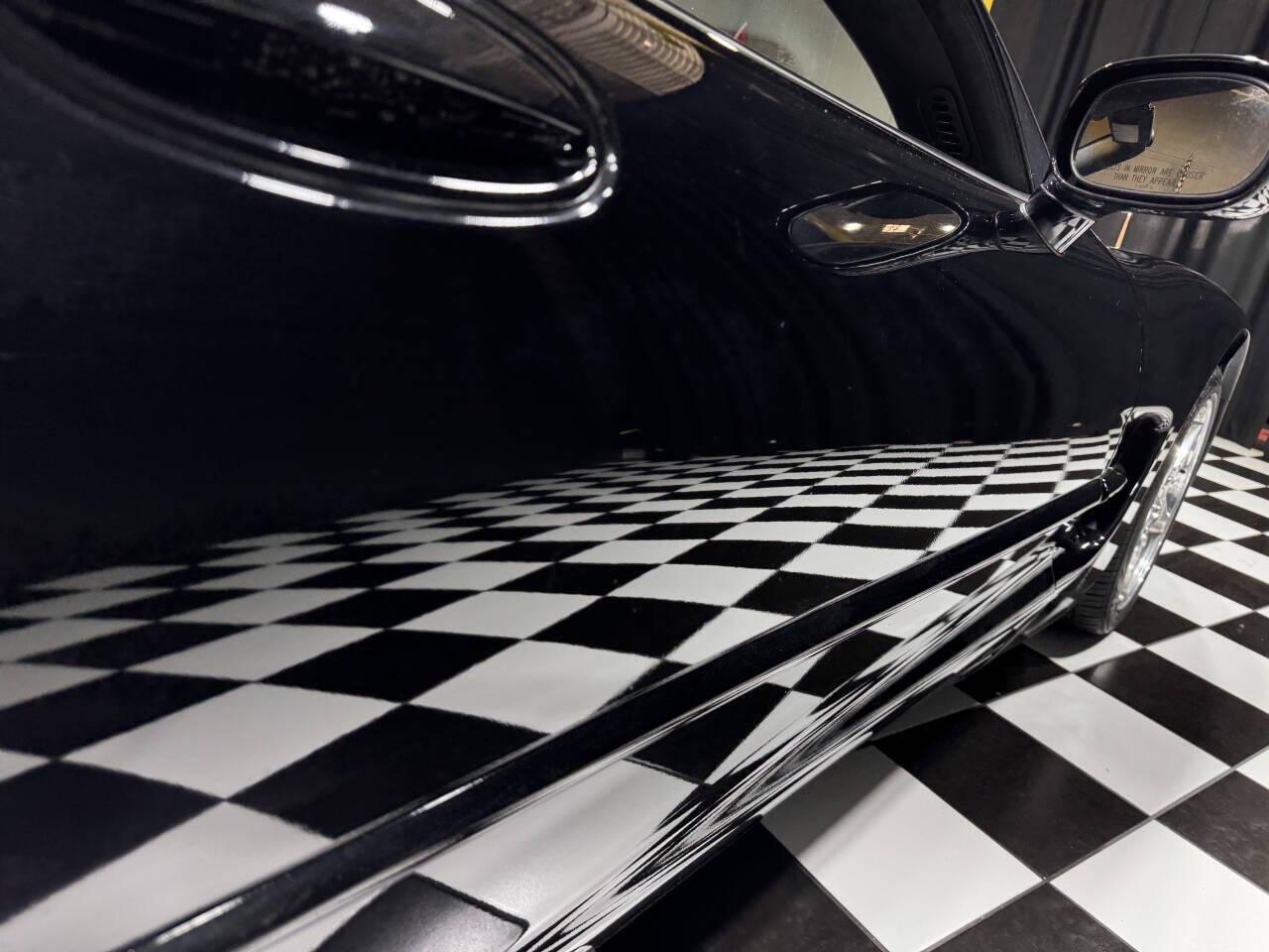 2004 Chevrolet Corvette