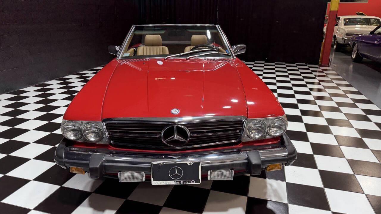 1987 Mercedes - Benz 560-Class