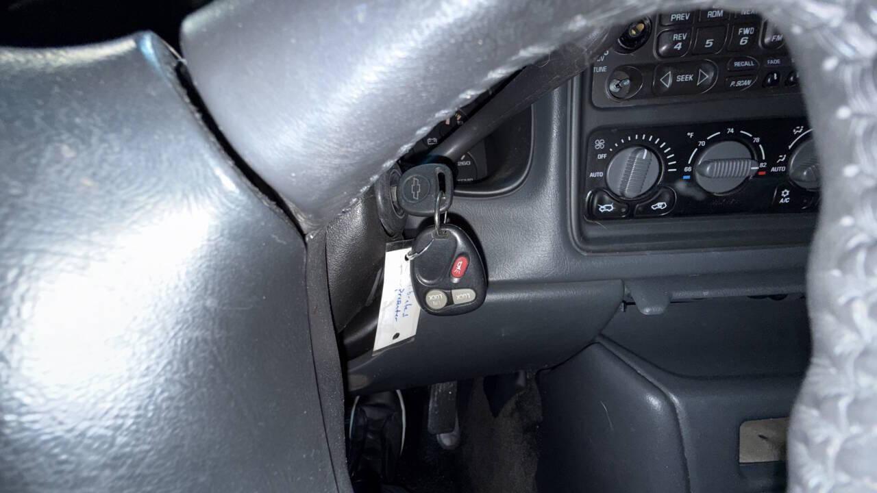 2002 Chevrolet Avalanche