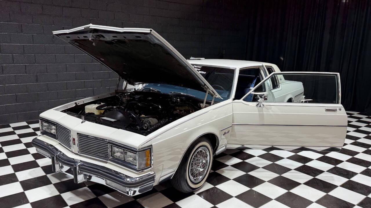 1982 Oldsmobile Delta Eighty-Eight Royale