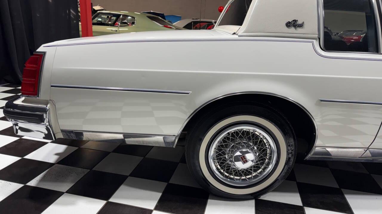 1982 Oldsmobile Delta Eighty-Eight Royale