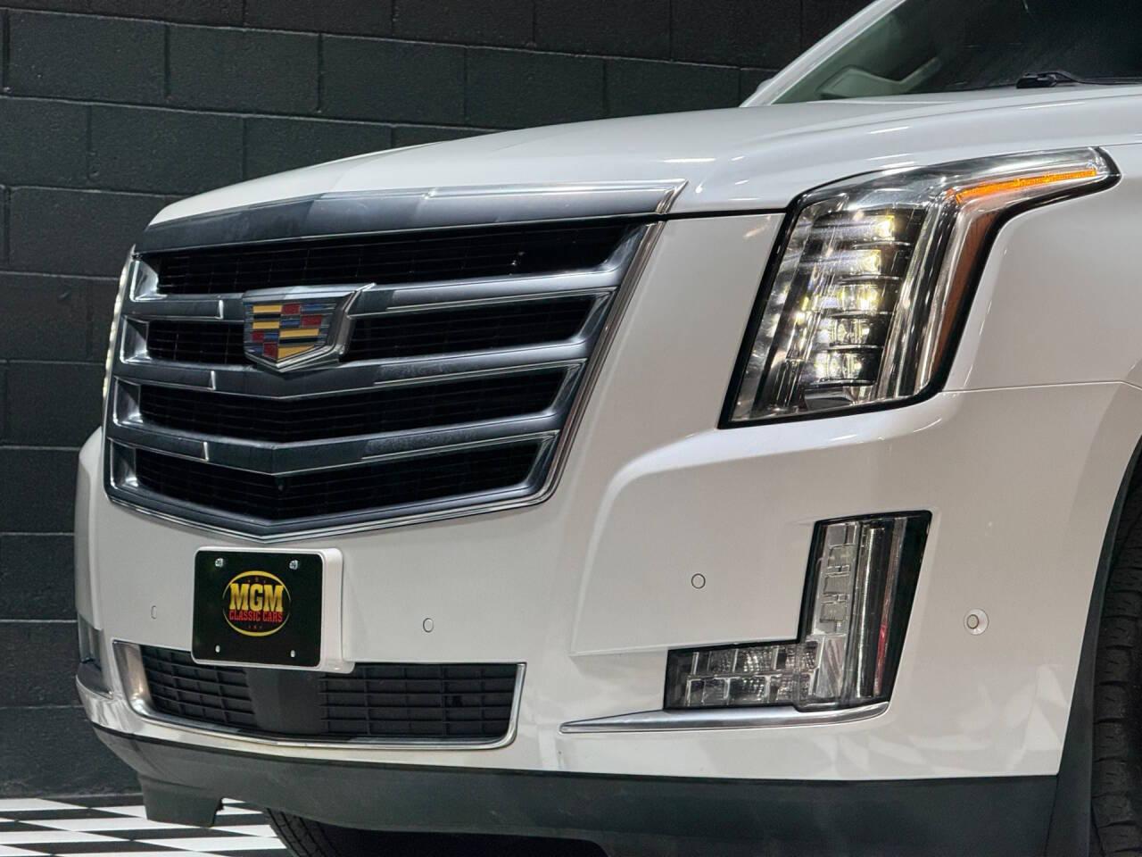 2020 Cadillac Escalade ESV