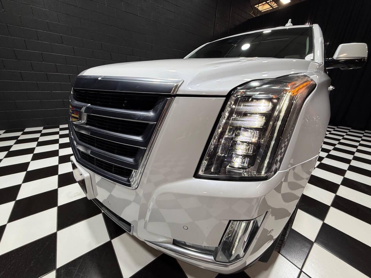2020 Cadillac Escalade ESV