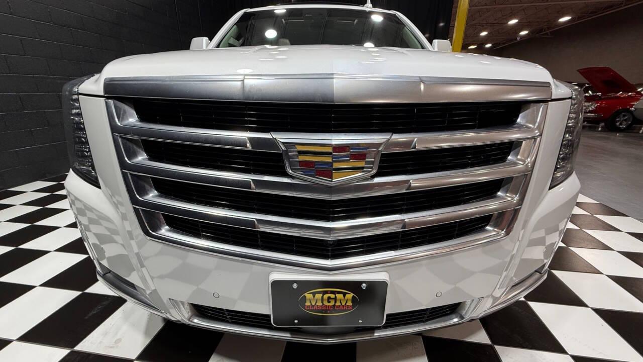 2020 Cadillac Escalade ESV