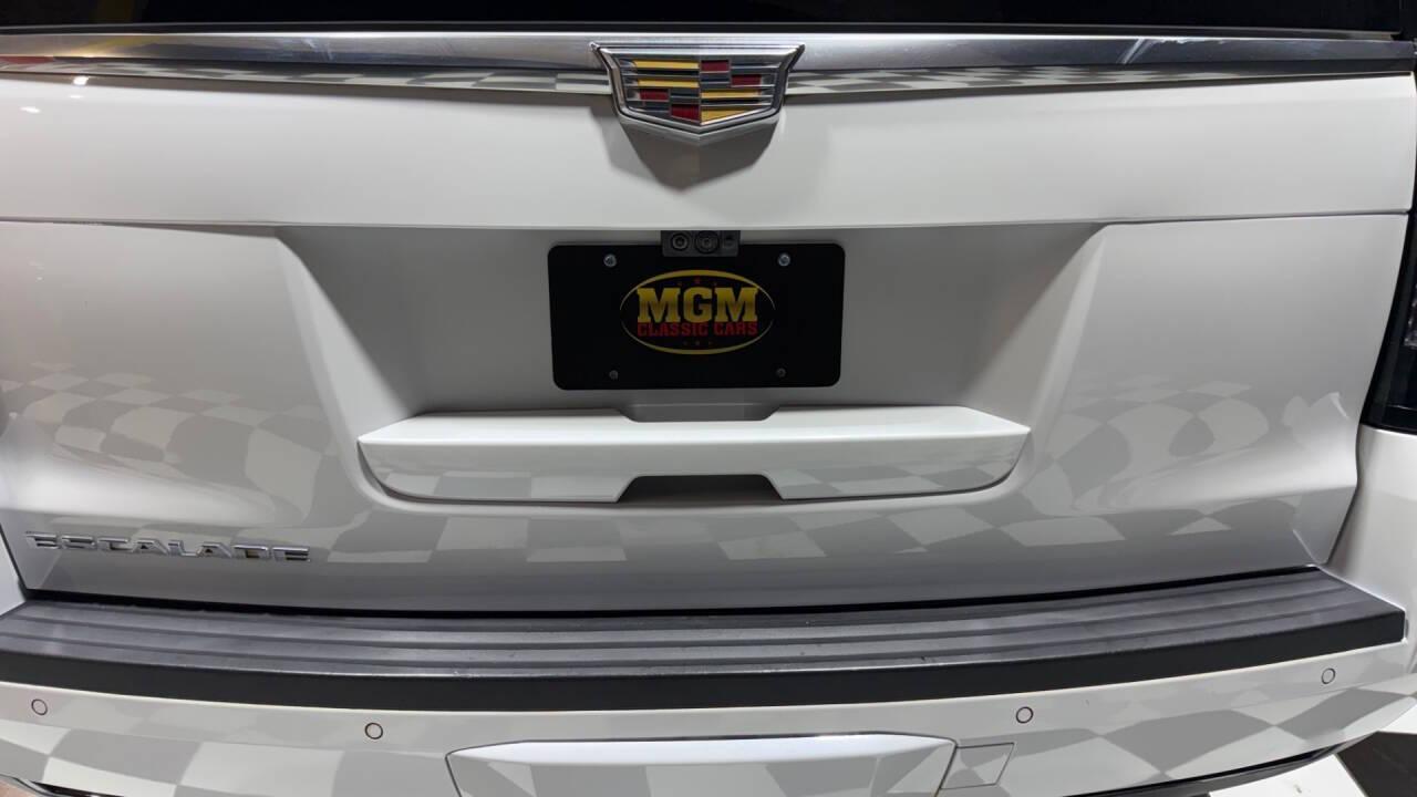 2020 Cadillac Escalade ESV