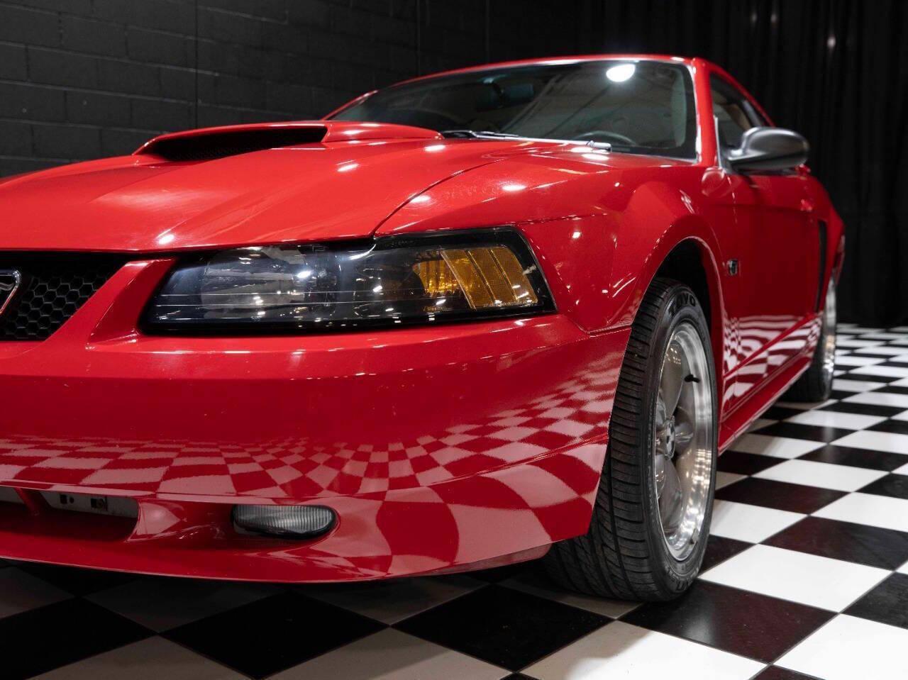 2003 Ford Mustang