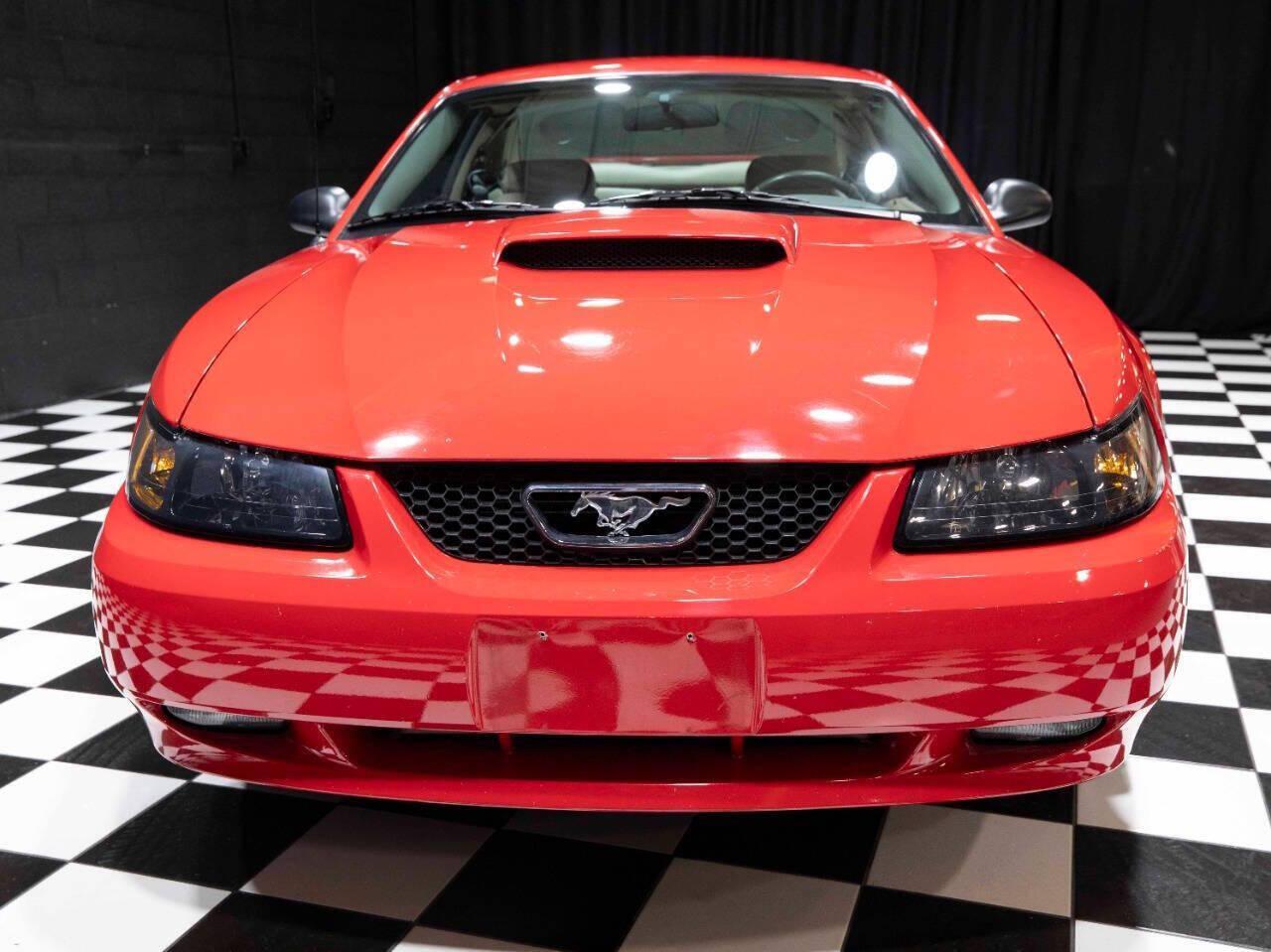 2003 Ford Mustang