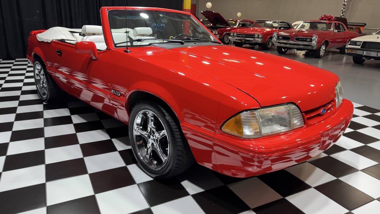 1992 Ford Mustang
