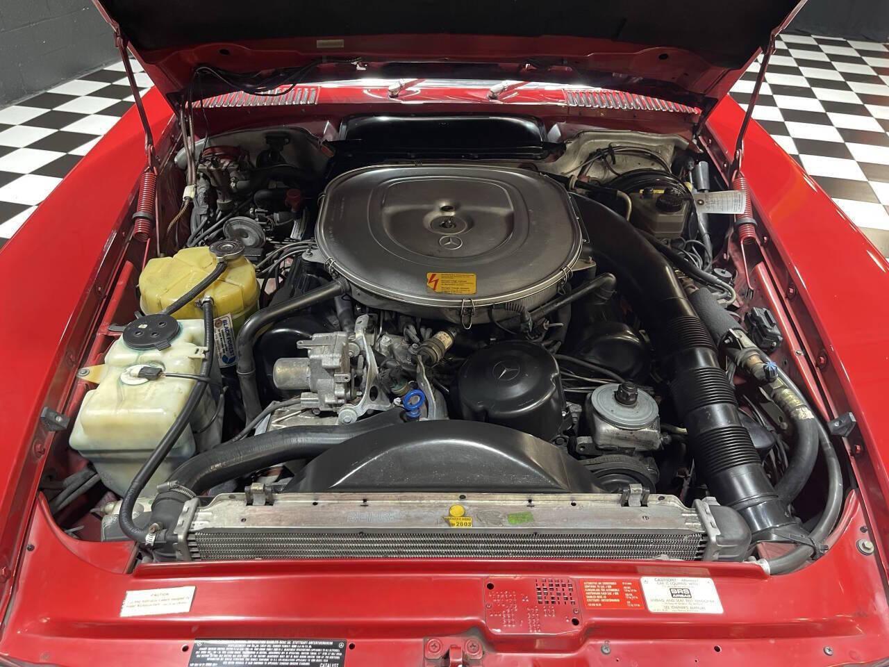 1989 Mercedes - Benz 560-Class