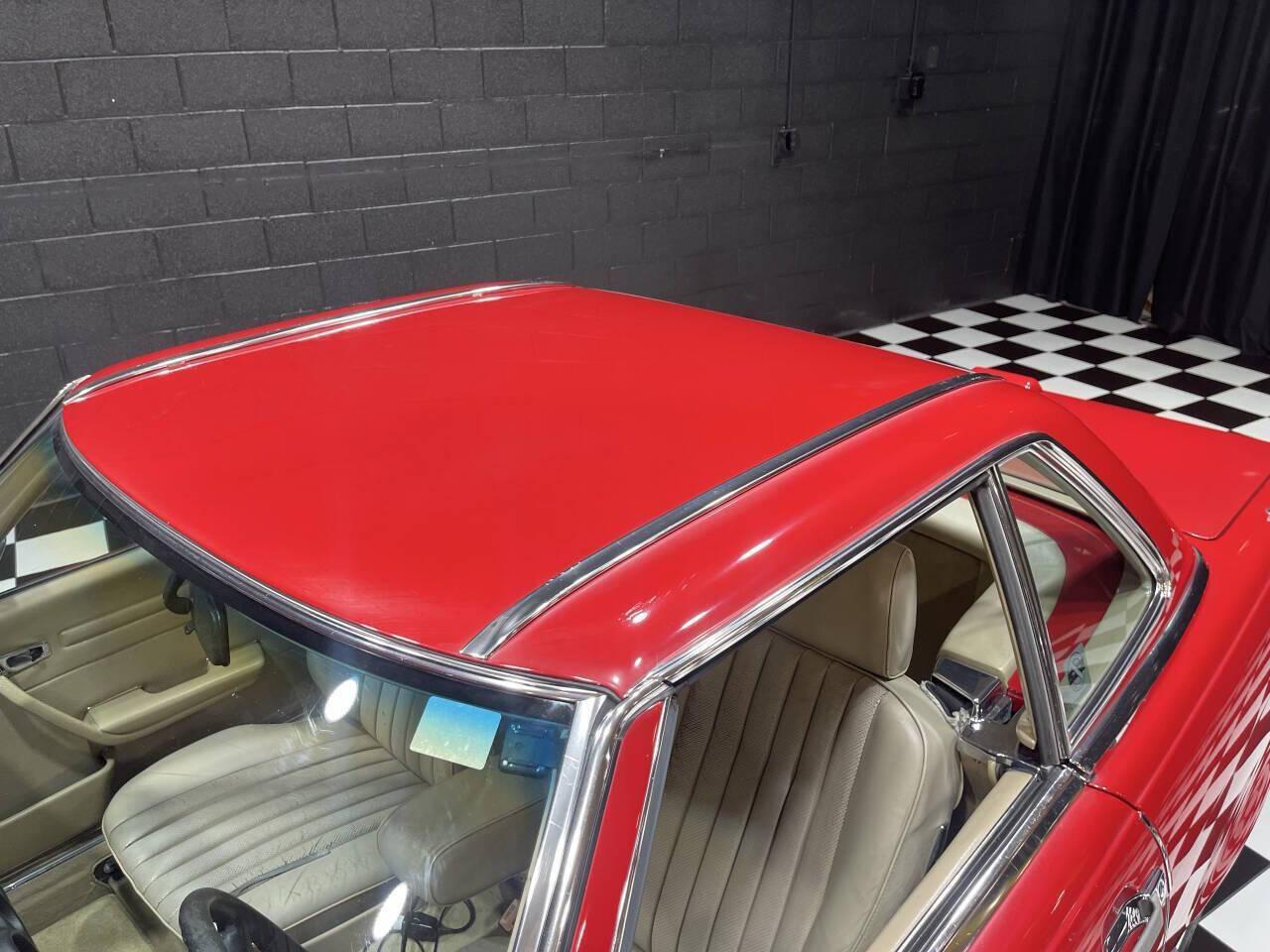 1989 Mercedes - Benz 560-Class