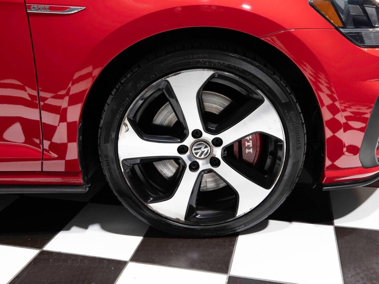 2019 Volkswagen GOLF GTI