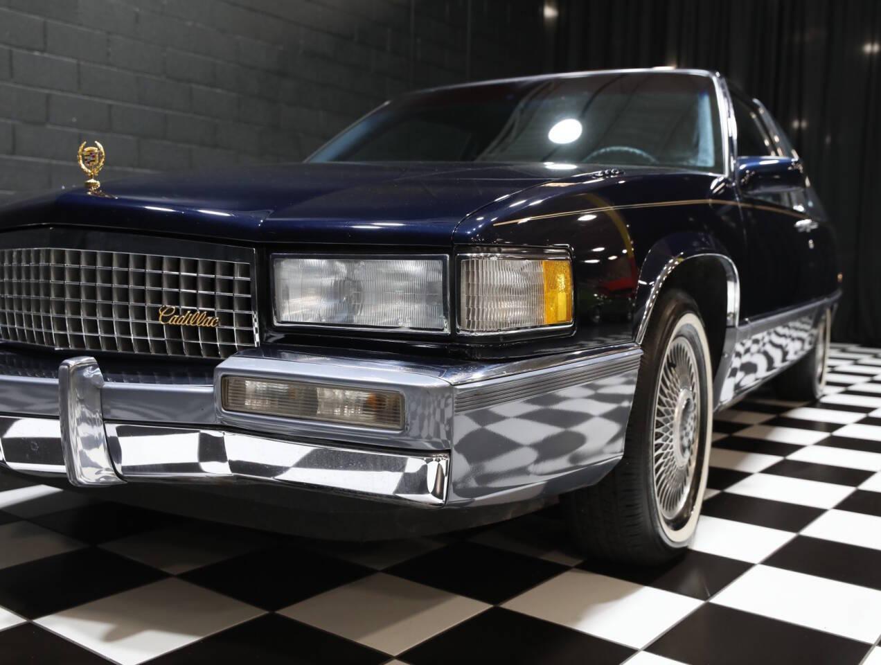 1990 Cadillac Fleetwood