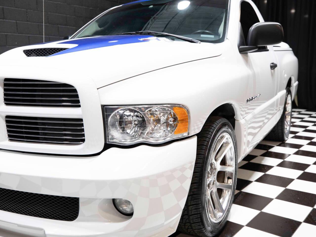 2005 Dodge Ram 1500 SRT-10