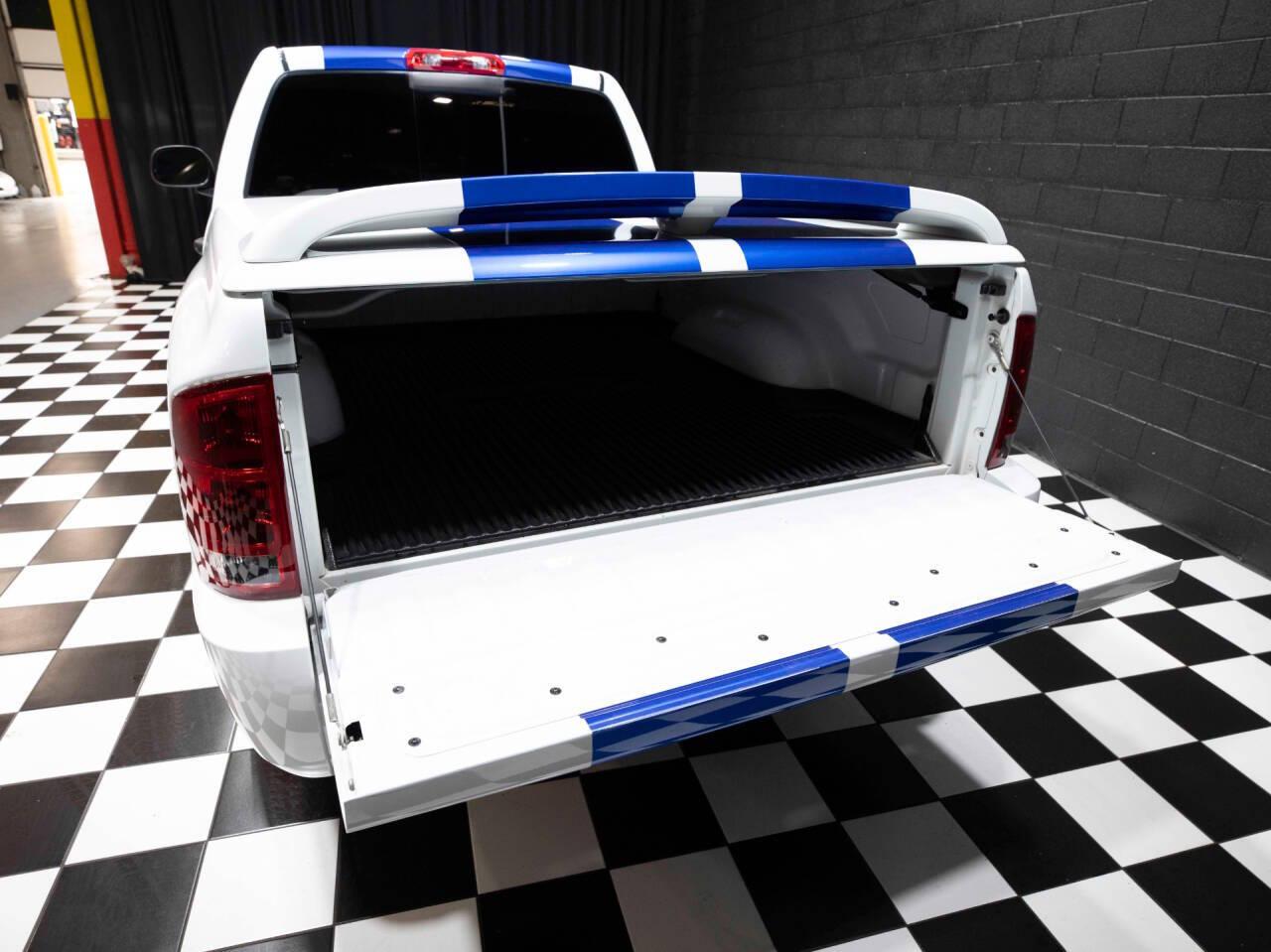 2005 Dodge Ram 1500 SRT-10