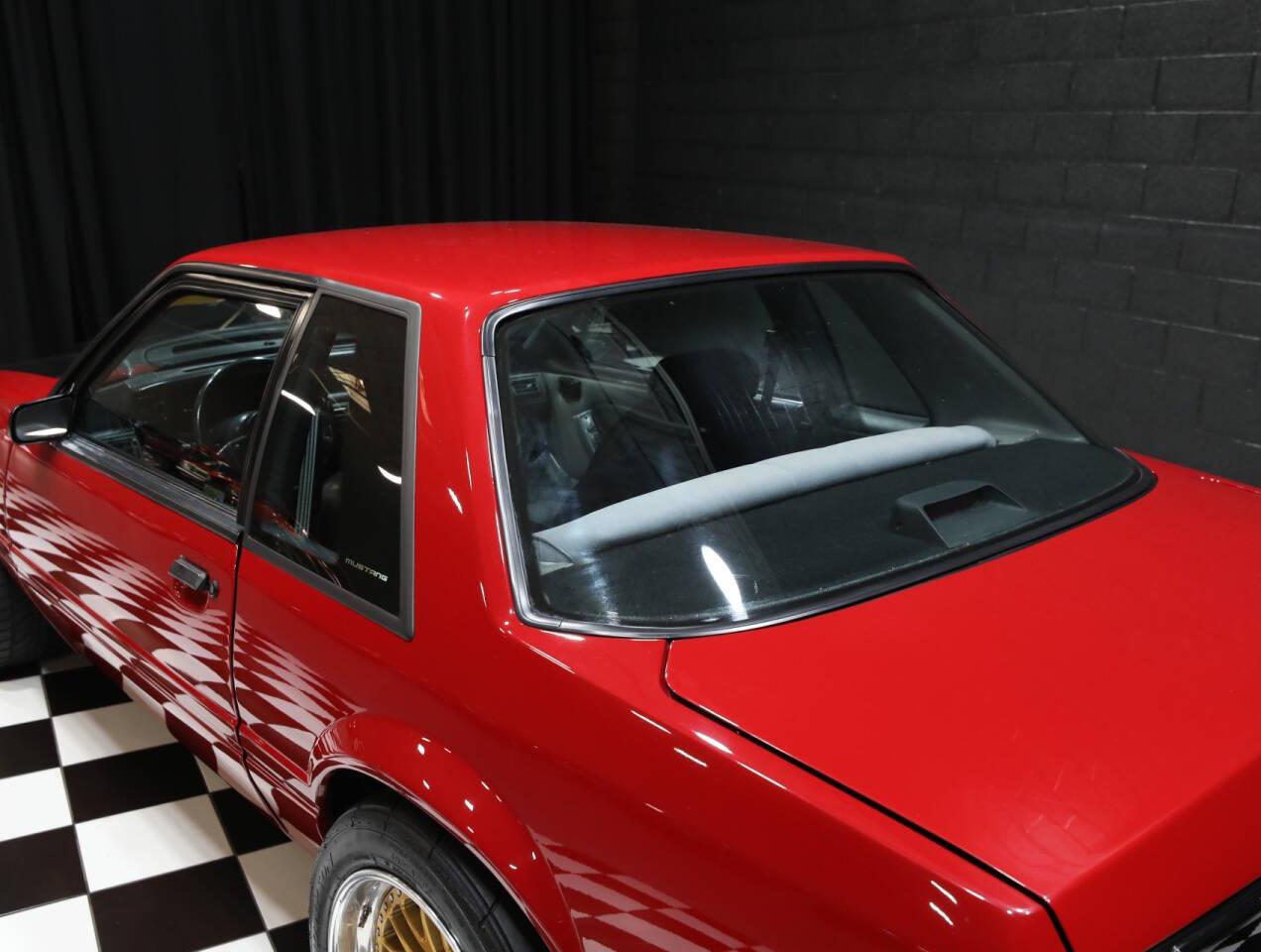 1989 Ford Mustang