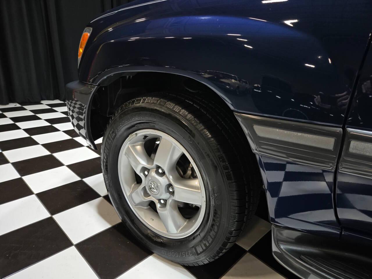 2004 Toyota Land Cruiser