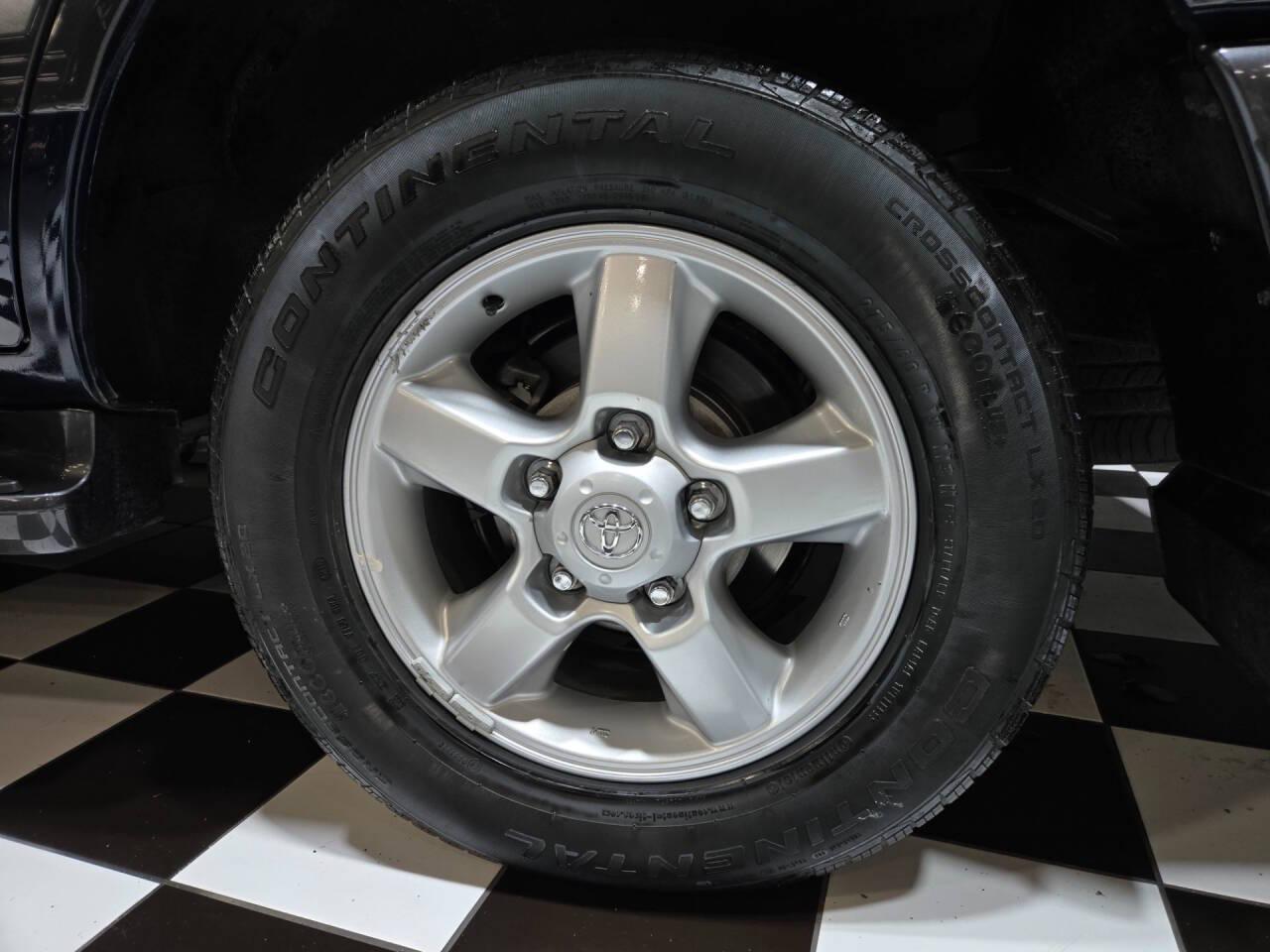 2004 Toyota Land Cruiser