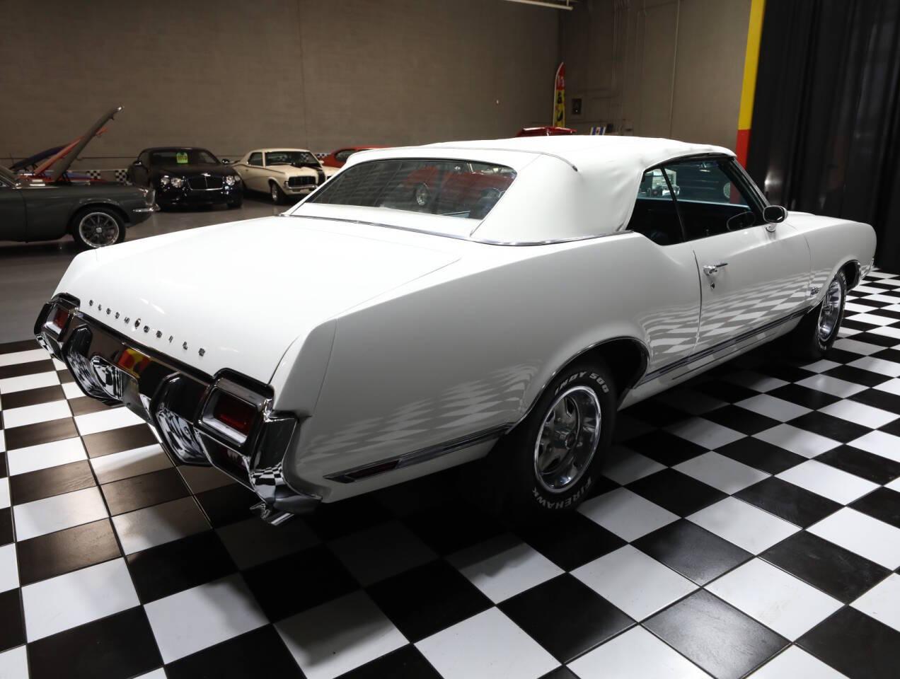 1971 Oldsmobile Cutlass