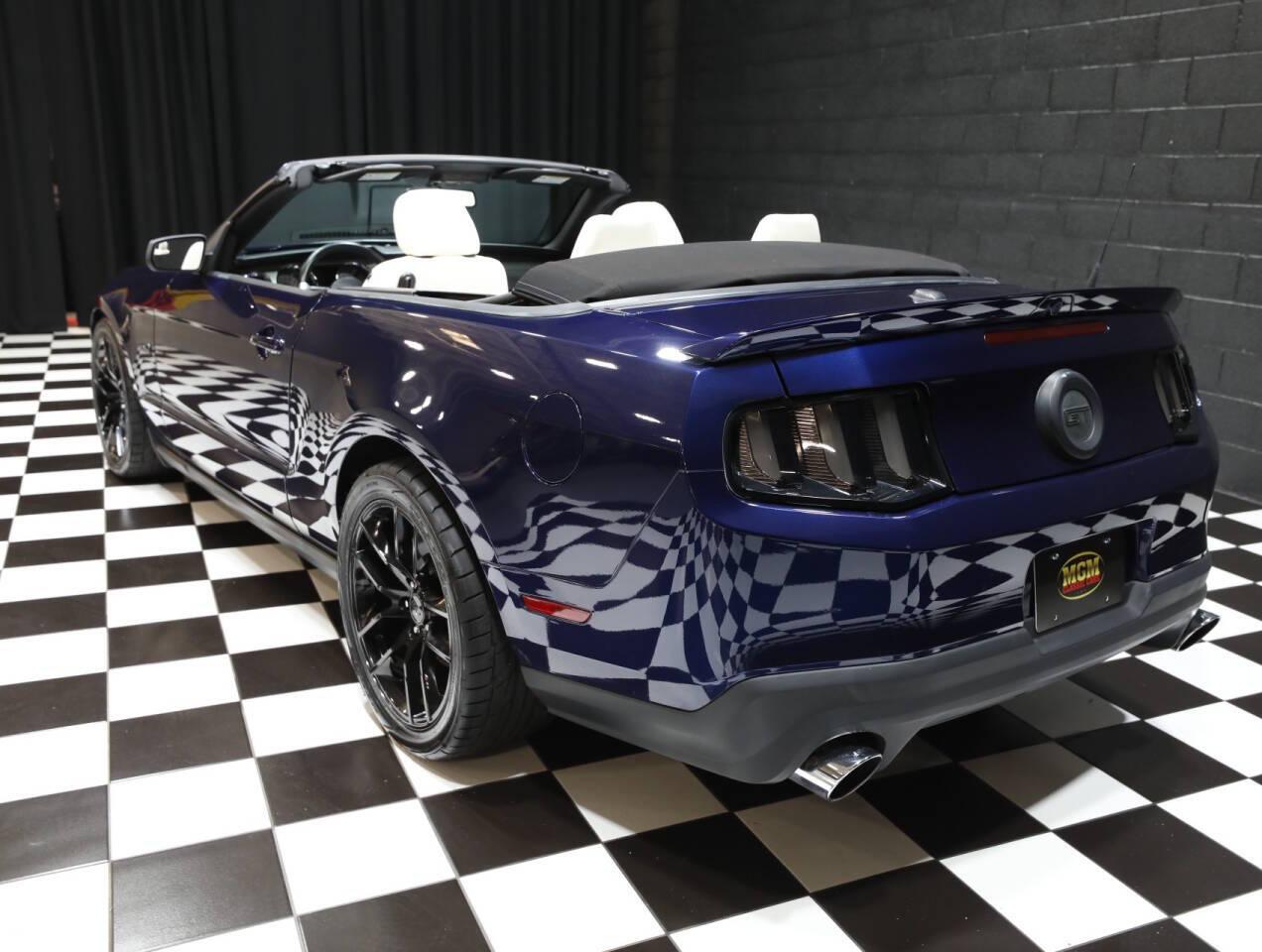 2011 Ford Mustang