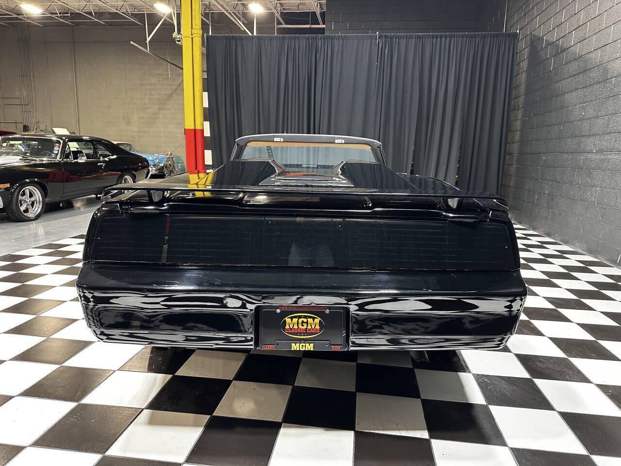 1983 Pontiac Firebird