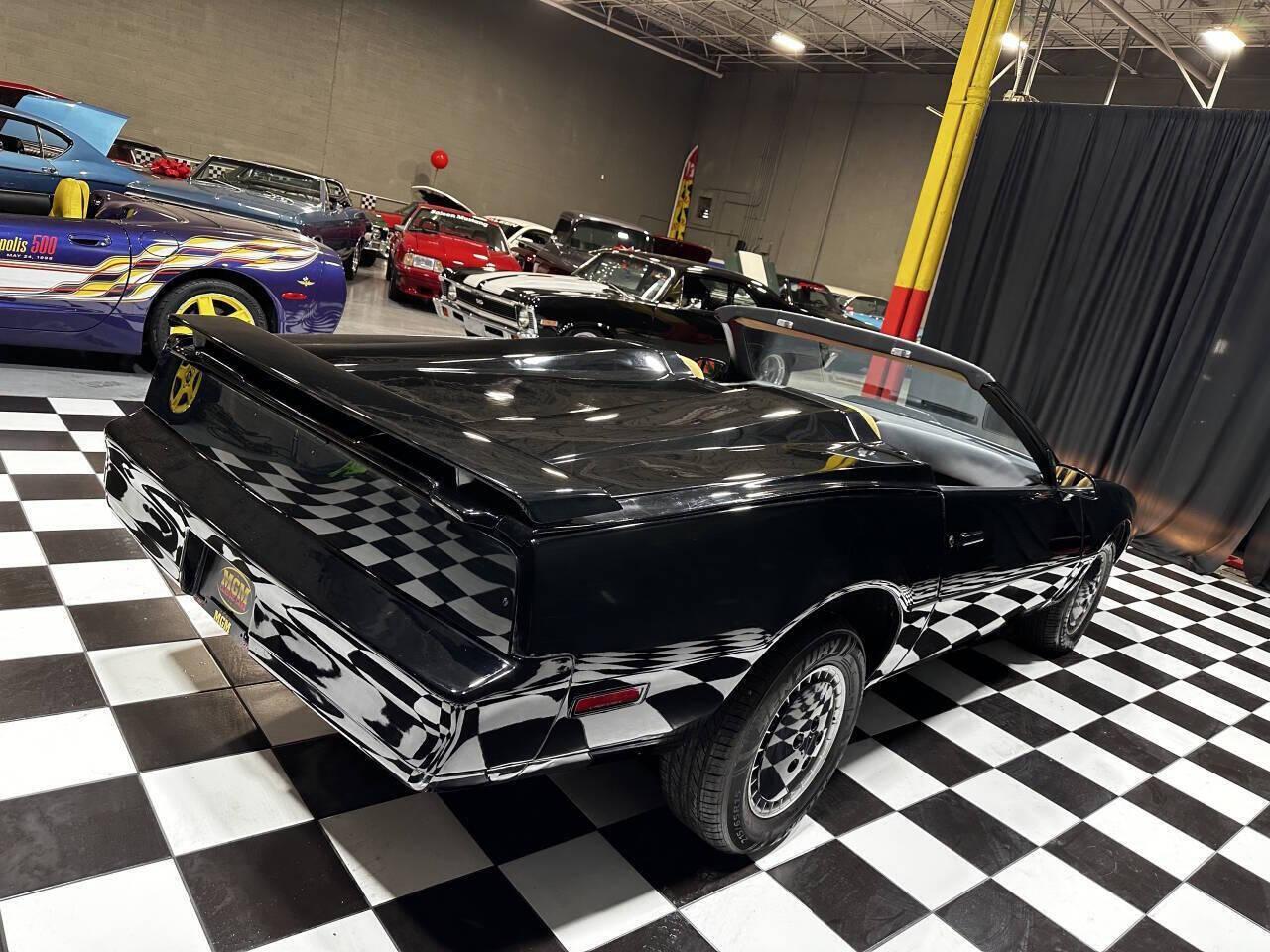 1983 Pontiac Firebird