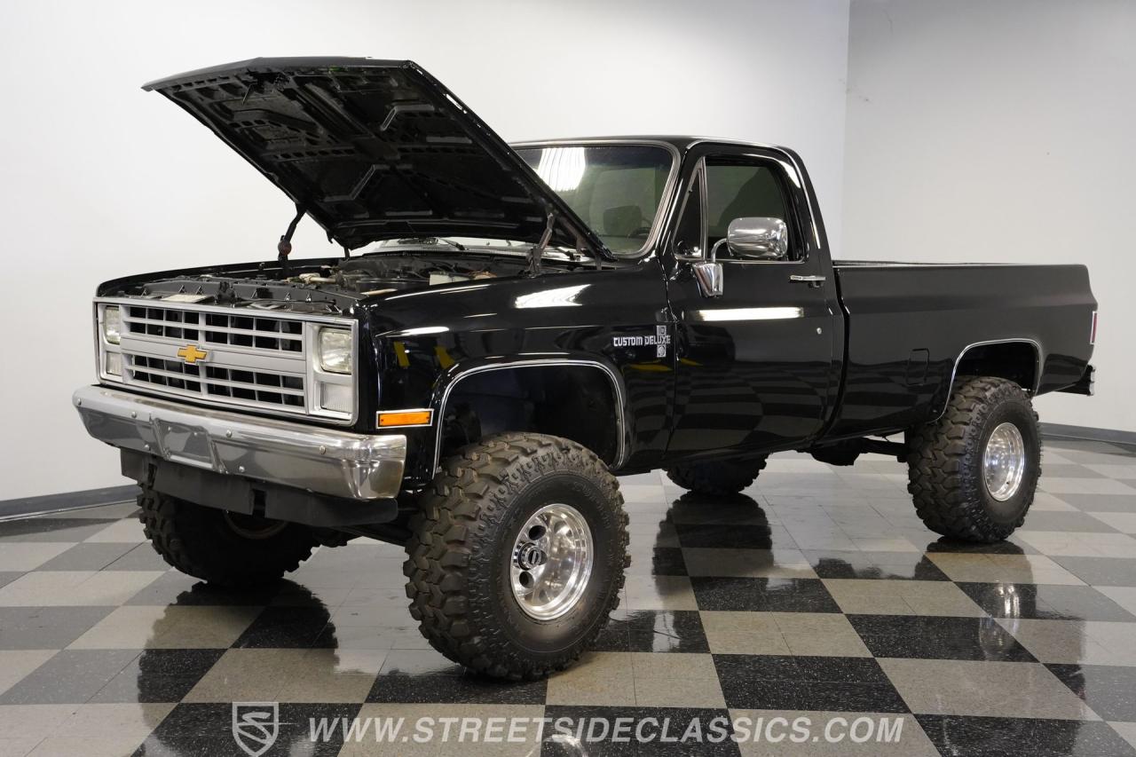 1986 Chevrolet K10 Custom Deluxe 4x4