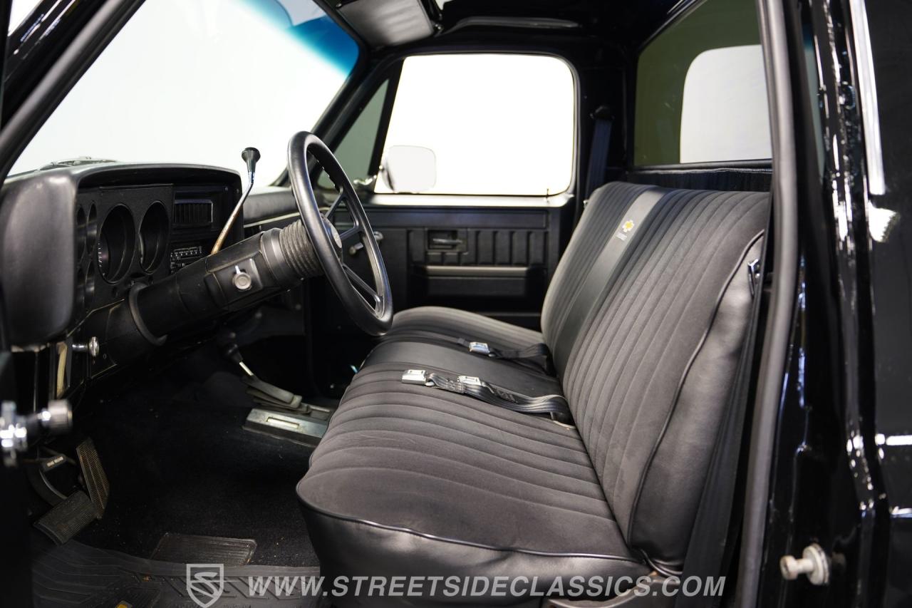 1986 Chevrolet K10 Custom Deluxe 4x4