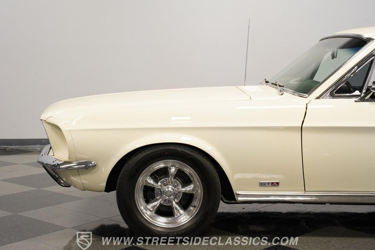 1967 Ford Mustang Coupe Restomod