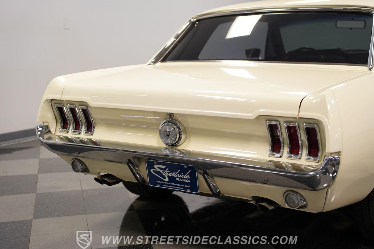 1967 Ford Mustang Coupe Restomod