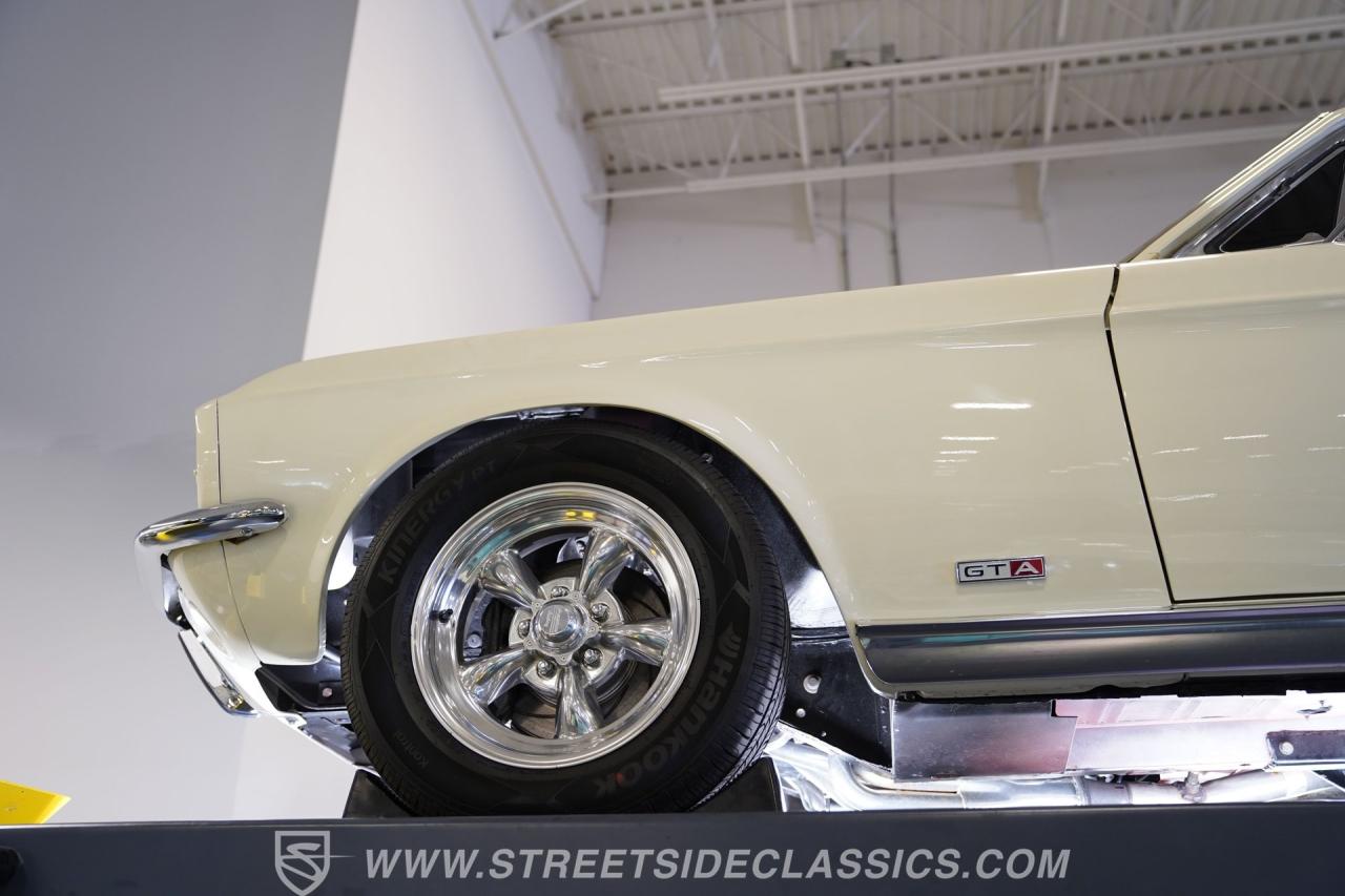 1967 Ford Mustang Coupe Restomod