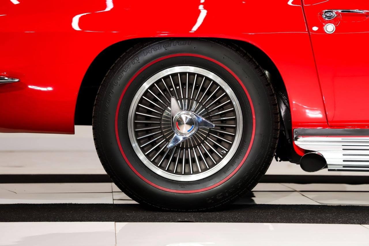 1964 Chevrolet Corvette Restomod