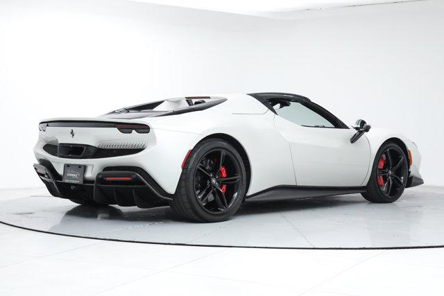 2025 Ferrari 296 GTS