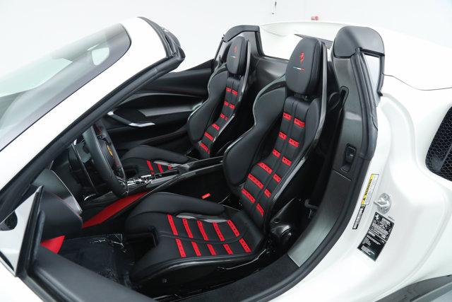 2025 Ferrari 296 GTS