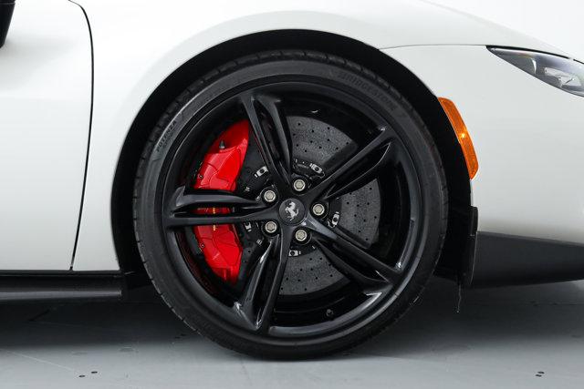 2025 Ferrari 296 GTS