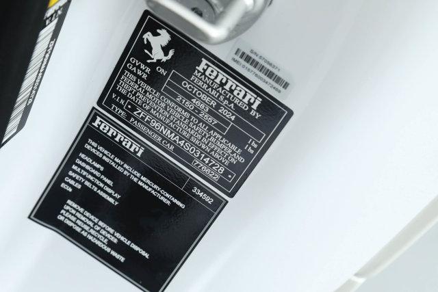 2025 Ferrari SF90 SPIDER