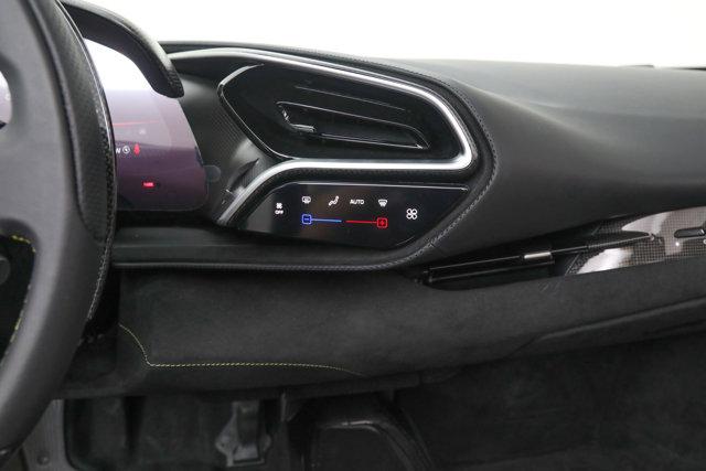 2024 Ferrari 296 GTS