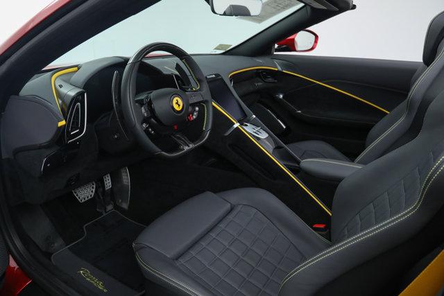 2025 Ferrari ROMA SPIDER