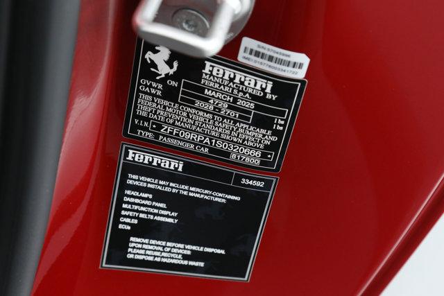 2025 Ferrari ROMA SPIDER