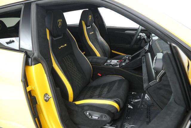 2023 Lamborghini Urus