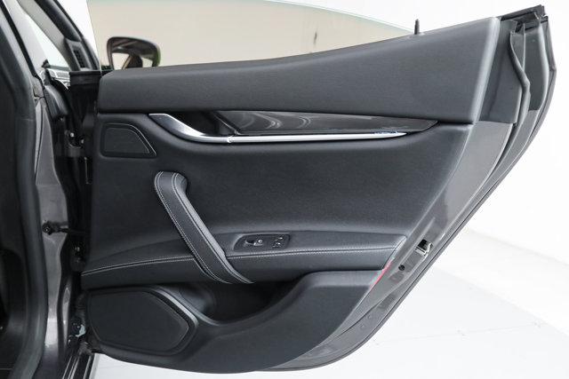 2021 Maserati Ghibli