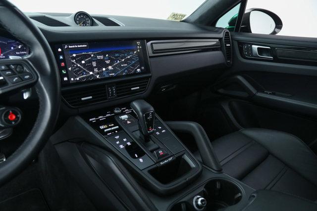 2022 Porsche Cayenne