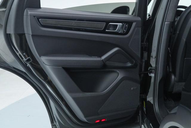 2022 Porsche Cayenne