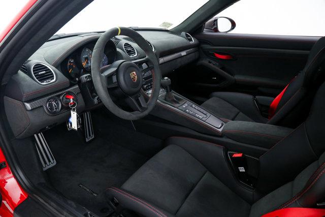 2023 Porsche 718 Cayman