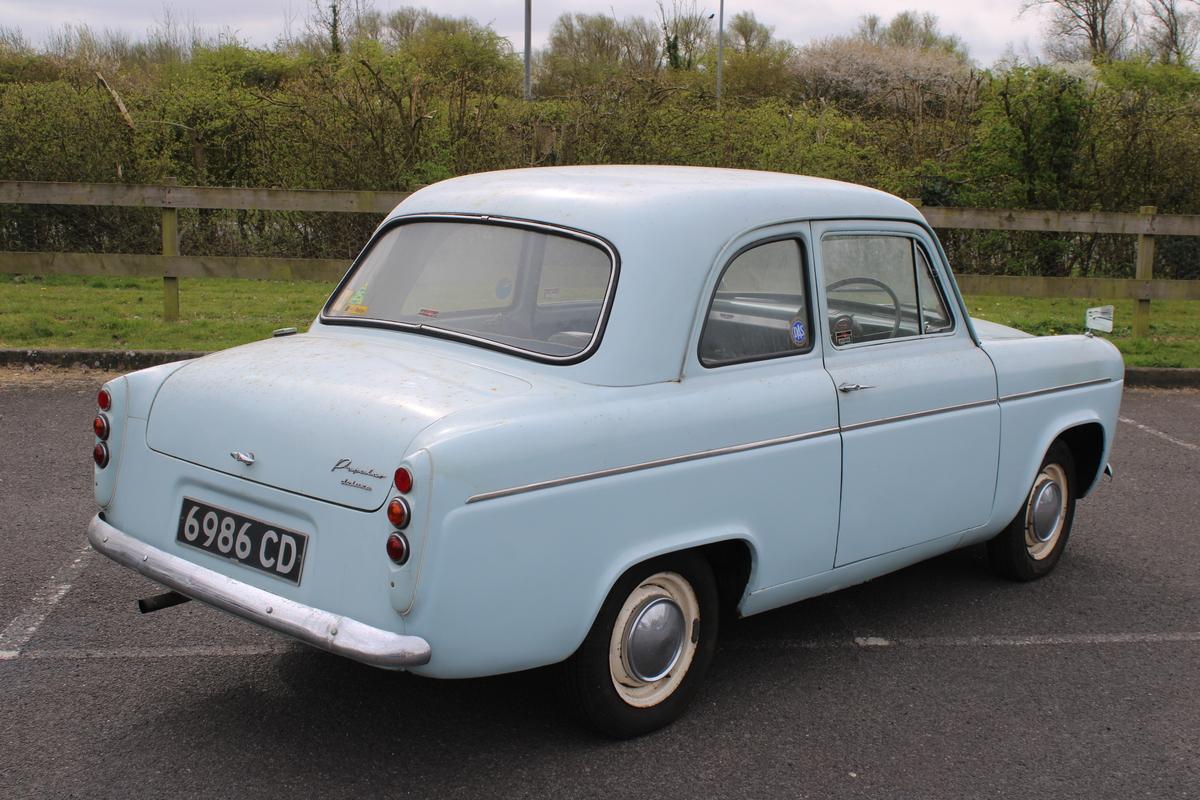 1961 Ford POPULAR 100 E