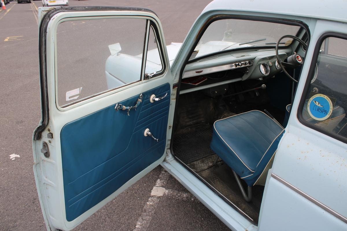 1961 Ford POPULAR 100 E