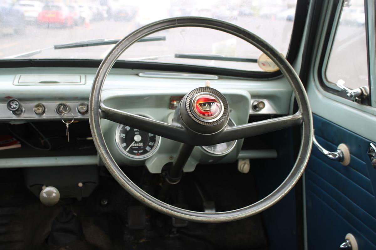 1961 Ford POPULAR 100 E